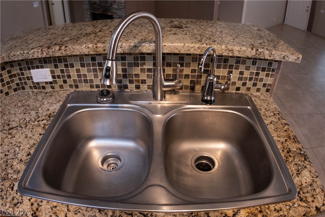 2245 Ramsgate Drive Henderson, NV 89074 - Photo 9 of 47