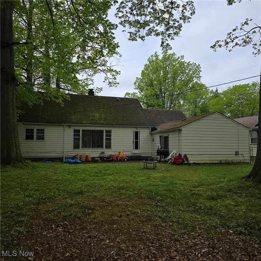 1669 Wood Road Cleveland Heights, OH 44121 - Photo 2 of 22 Rear view