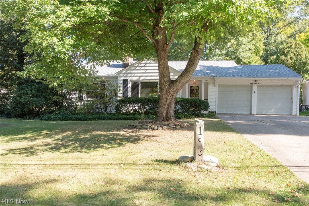 Welcome to 193 Sand Run Rd., Akron, OH, 44313