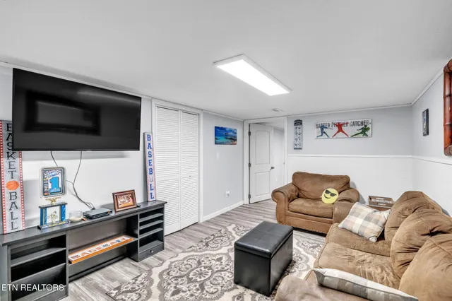 $369,900 | 2300 Bainbridge Way, Powell, TN 37849