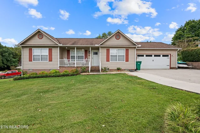 $369,900 | 2300 Bainbridge Way, Powell, TN 37849