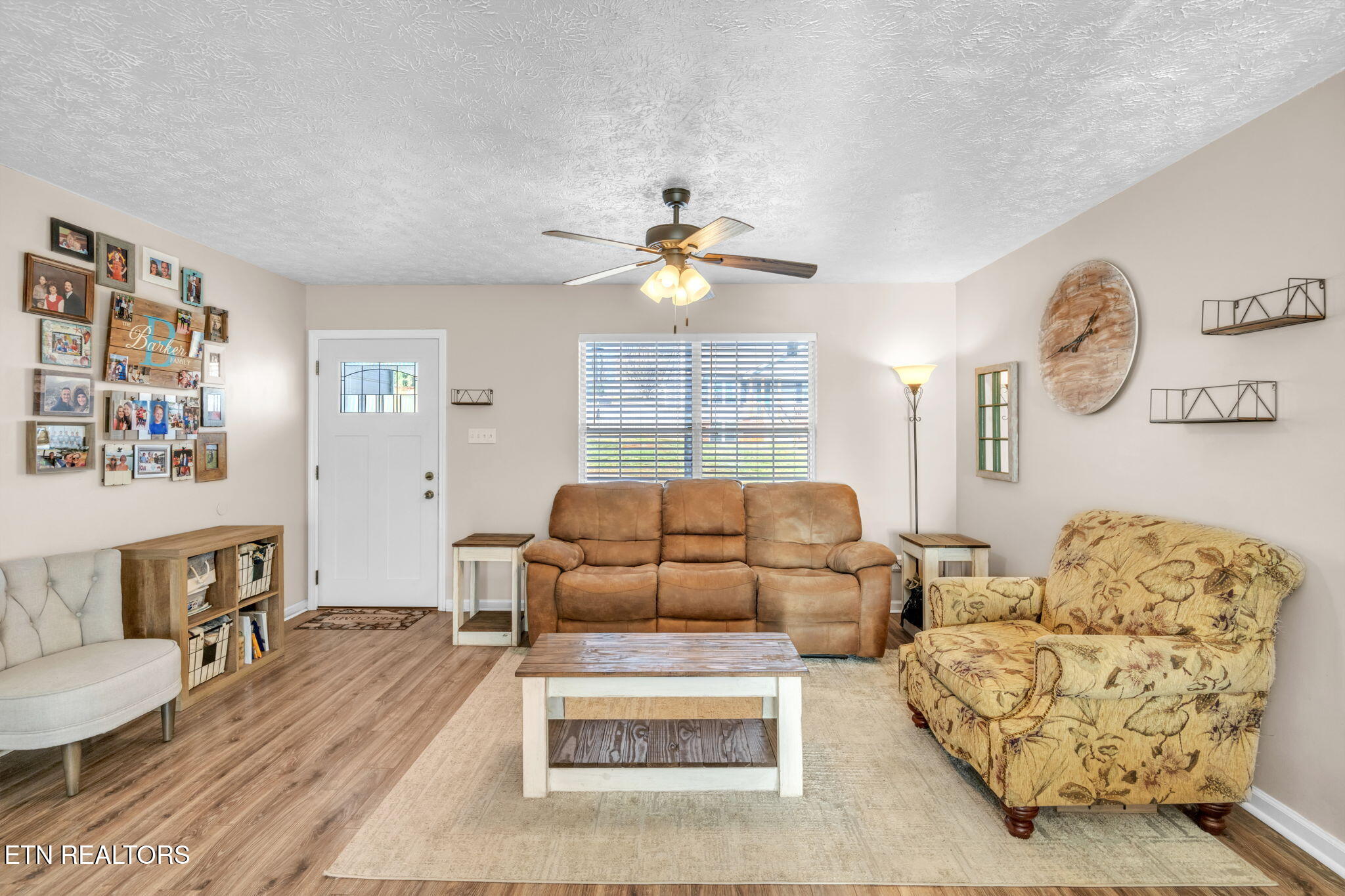 2300 Bainbridge Way Powell, TN 37849 - Photo 4 of 31 14-web-or-mls-2300 bainbridge-8430