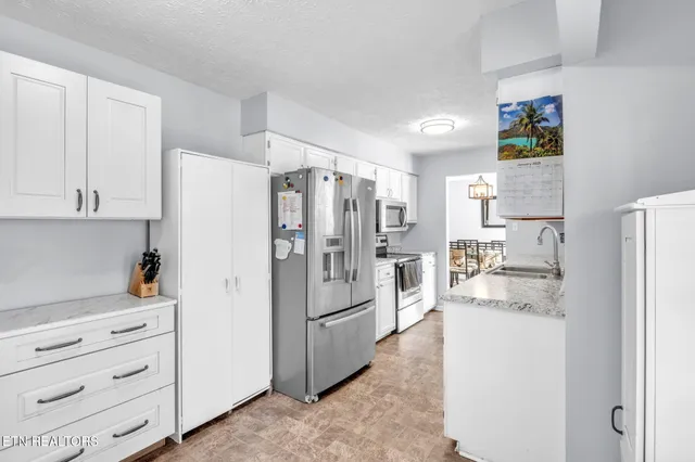 $369,900 | 2300 Bainbridge Way, Powell, TN 37849