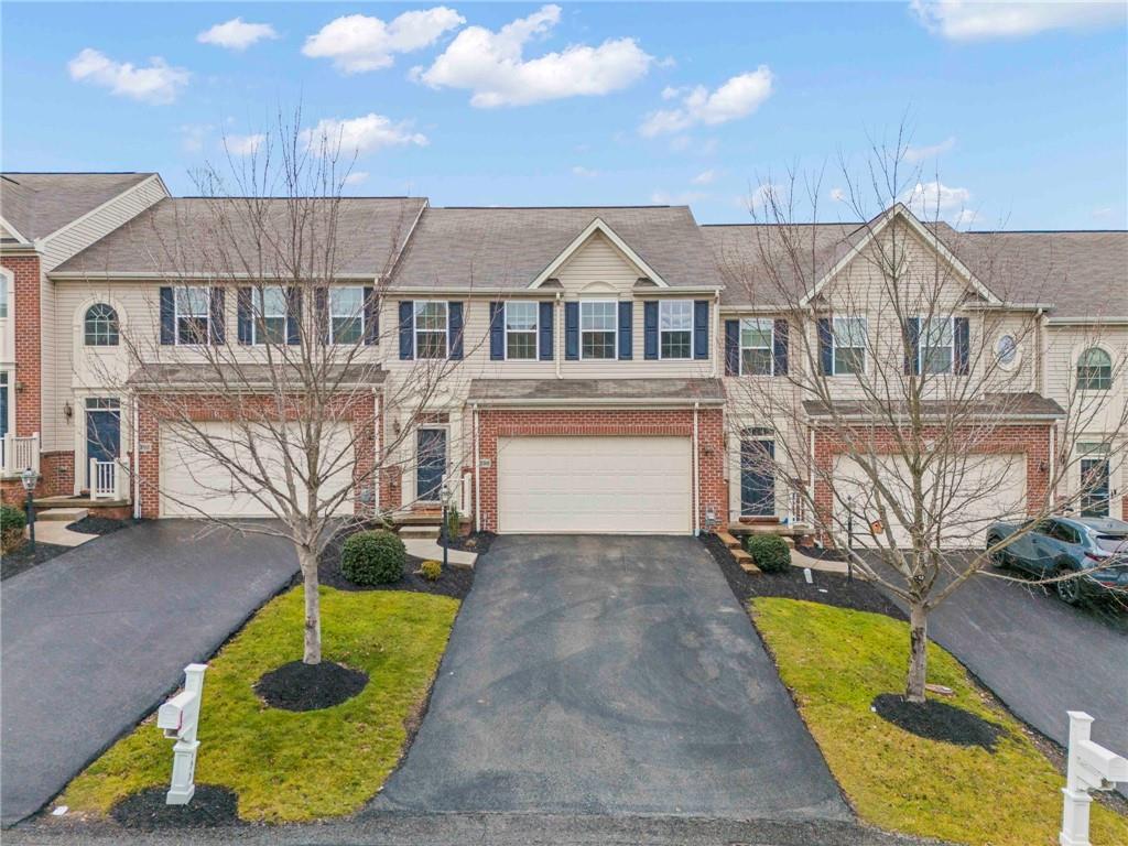 290 Maple Ridge Drive Canonsburg, PA 15317 - Photo 1 of 36 Gallery Image 1