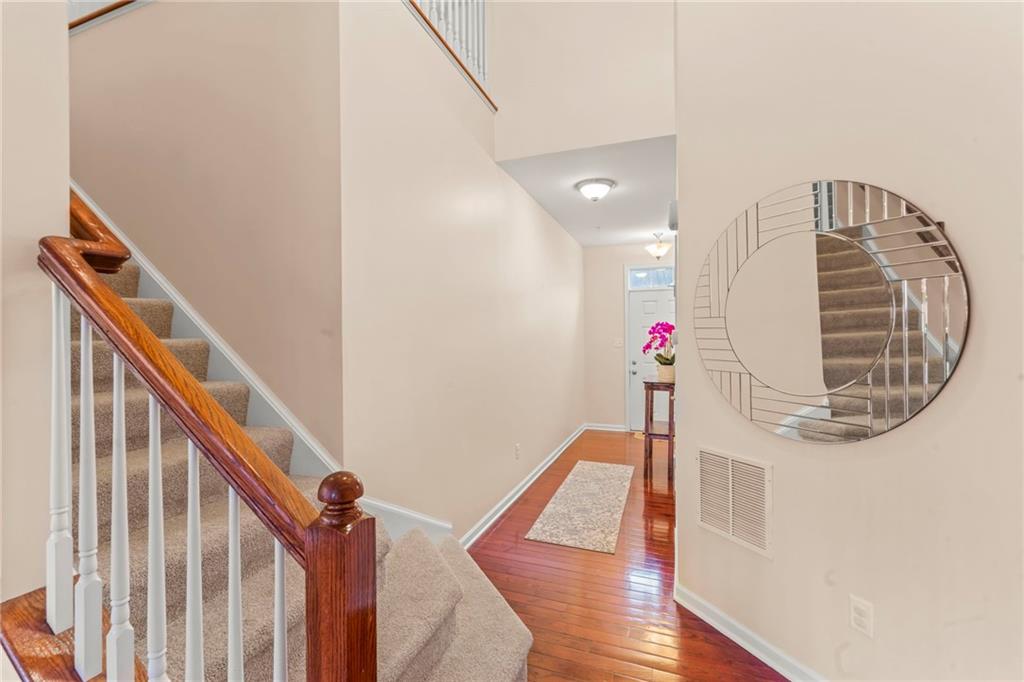 290 Maple Ridge Drive Canonsburg, PA 15317 - Photo 10 of 36 Gallery Image 10