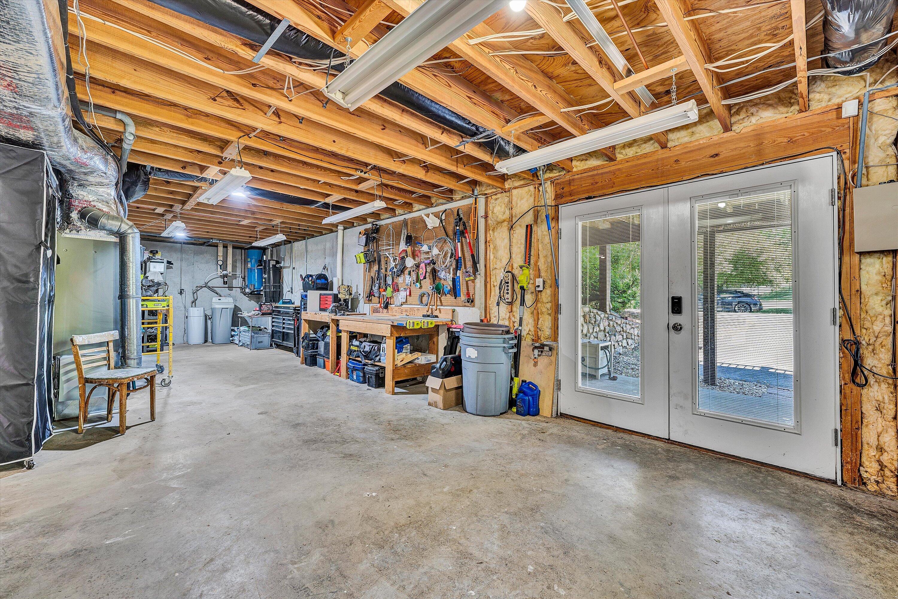 1351 Archway Road Blue Ridge, VA 24064 - Photo 41 of 58 41-SGP-02713