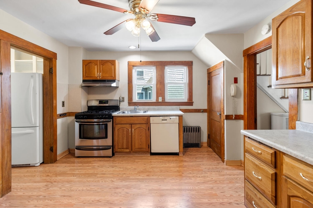 46 Boynton Road Medford, MA 02155 - Photo 13 of 28 Gallery Image 13