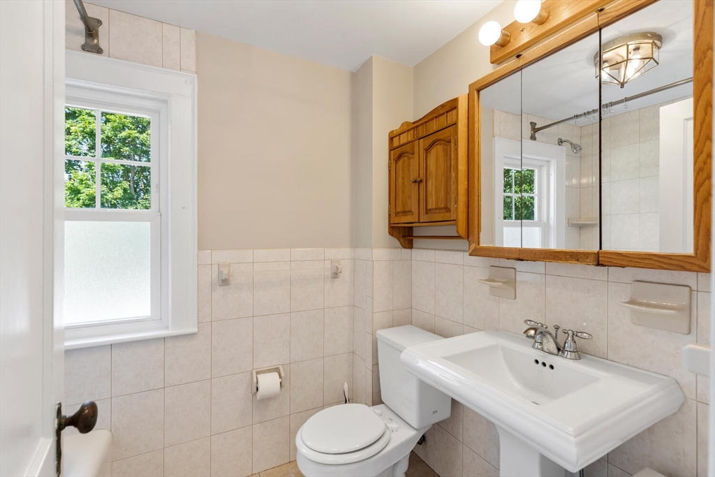 46 Boynton Road Medford, MA 02155 - Photo 23 of 28 Gallery Image 23