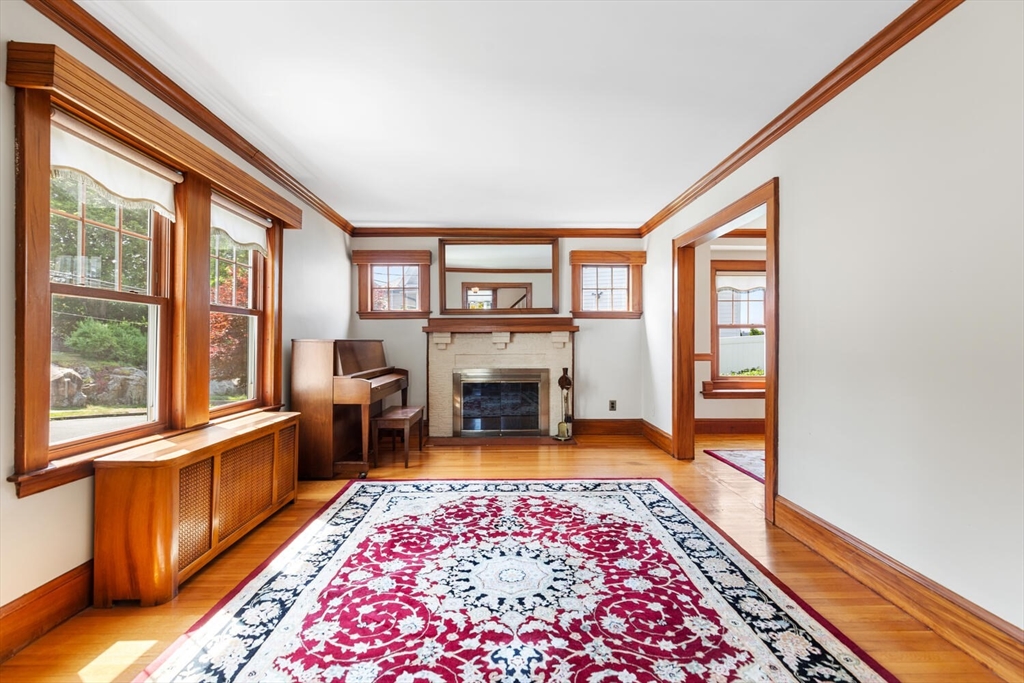 46 Boynton Road Medford, MA 02155 - Photo 6 of 28 Gallery Image 6