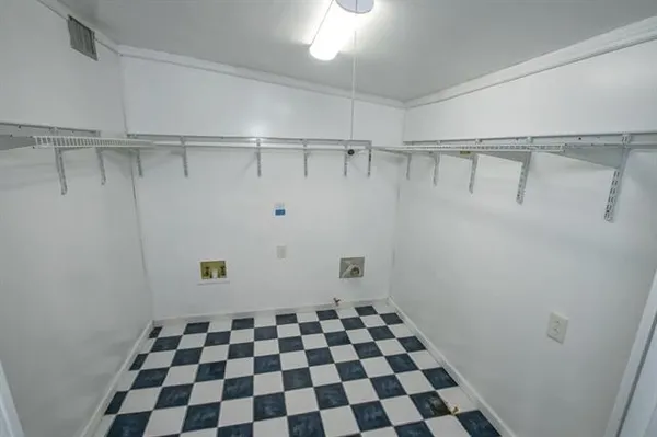 $250,000 | 4411 Jean Lafitte Boulevard, Lafitte, LA 70067