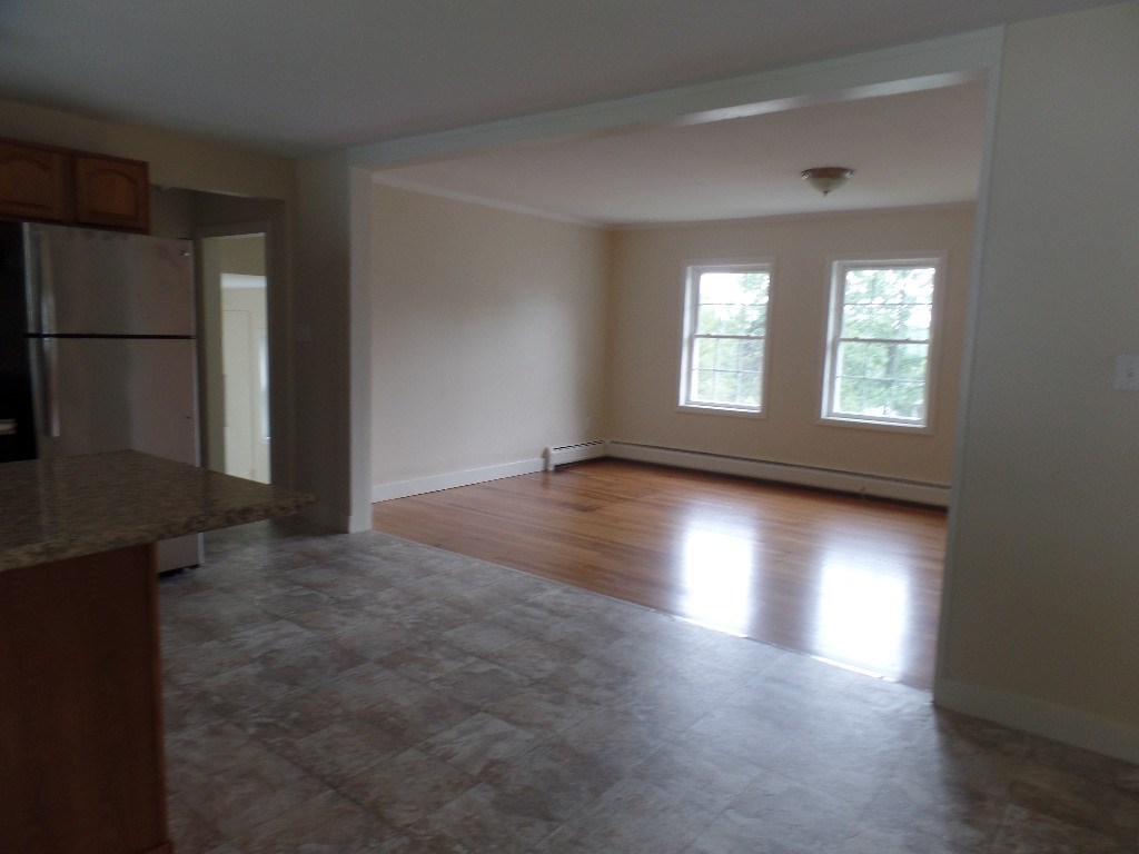 70 Mapleton Road Manchester, NH 03103 - Photo 15 of 34 Gallery Image 15