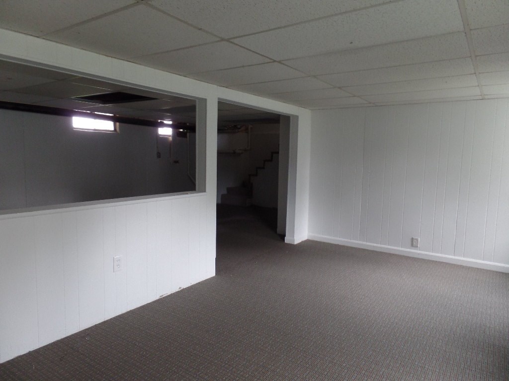 70 Mapleton Road Manchester, NH 03103 - Photo 30 of 34 Gallery Image 30