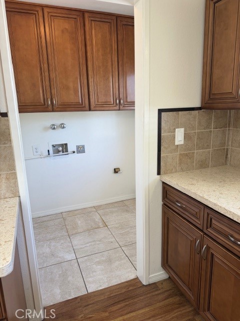 26363 Ridgemoor Road Menifee, CA 92586 - Photo 11 of 22 Laundry room next to Kitchen