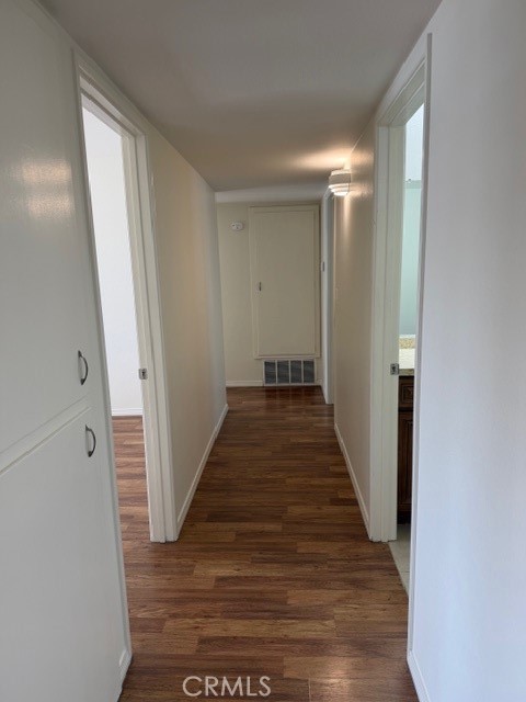 26363 Ridgemoor Road Menifee, CA 92586 - Photo 12 of 22 Hallway
