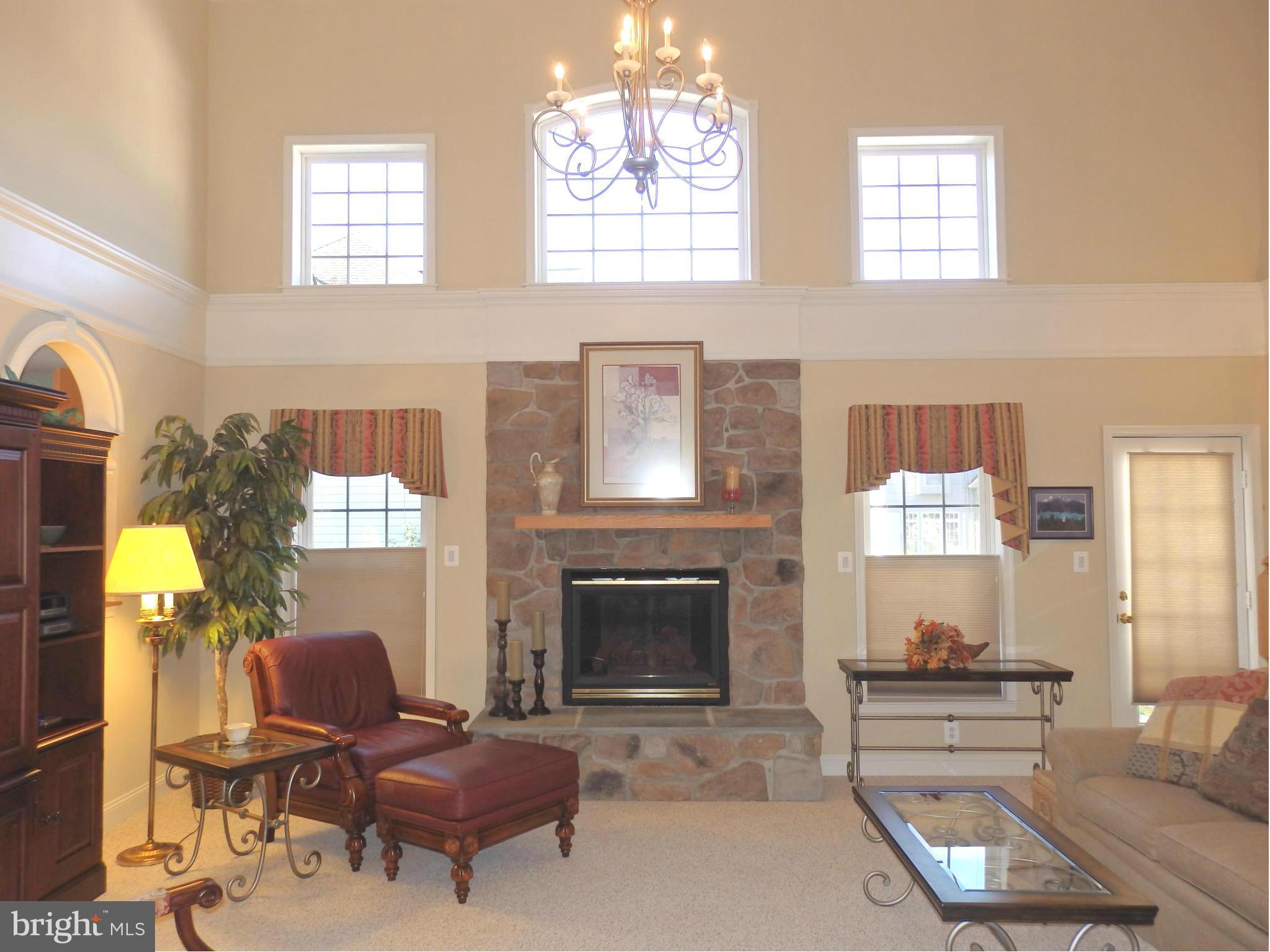 2643 Brook Valley Road Frederick, MD 21701 - Photo 5 of 30 Beautiful clerestory windows and chandelier