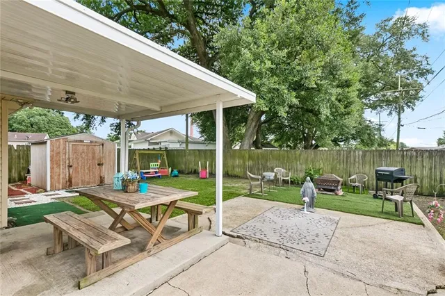 $190,000 | 8516 Livingston Avenue, Chalmette, LA 70043