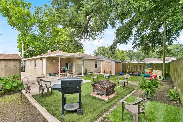 $190,000 | 8516 Livingston Avenue, Chalmette, LA 70043