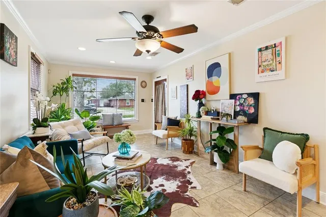 $190,000 | 8516 Livingston Avenue, Chalmette, LA 70043