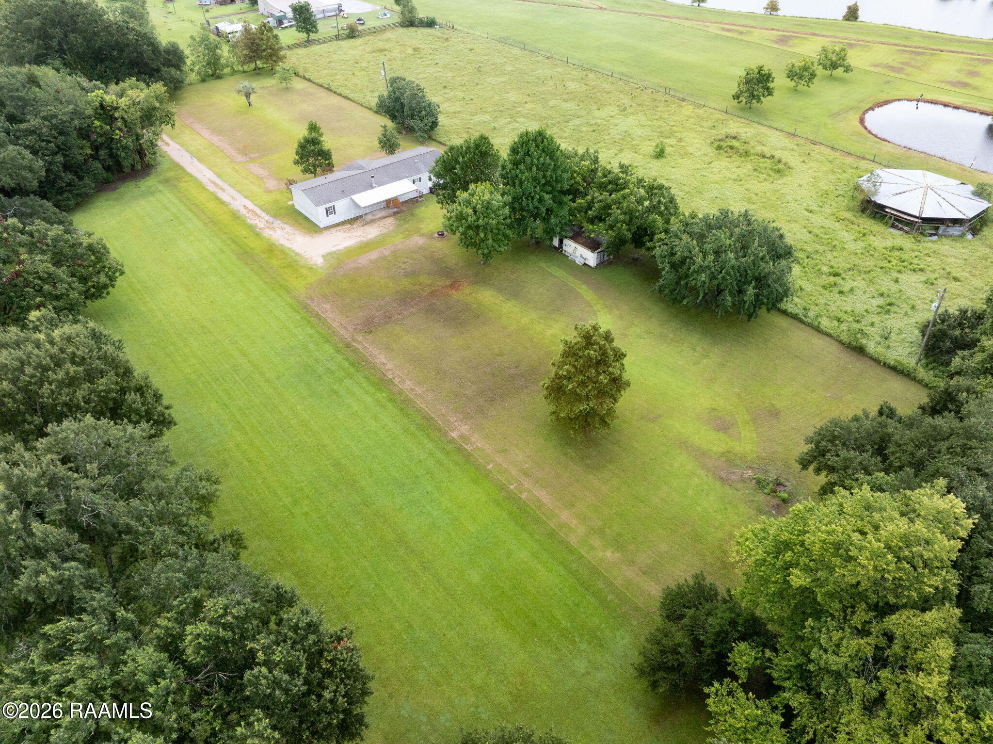 138 Courville Road Scott, LA 70583 - Photo 3 of 23 30-web-or-mls-DJI_20260723235219_0614_D