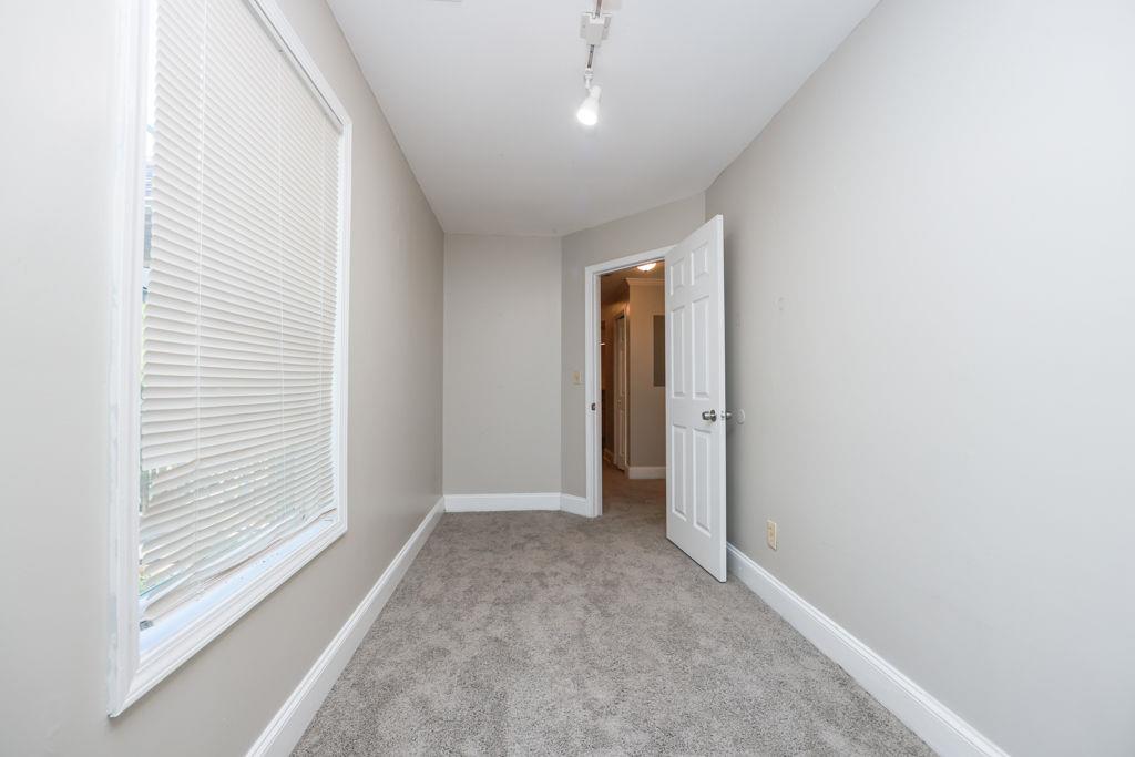 3873 King Edward Trail Southwest Atlanta, GA 30331 - Photo 22 of 29