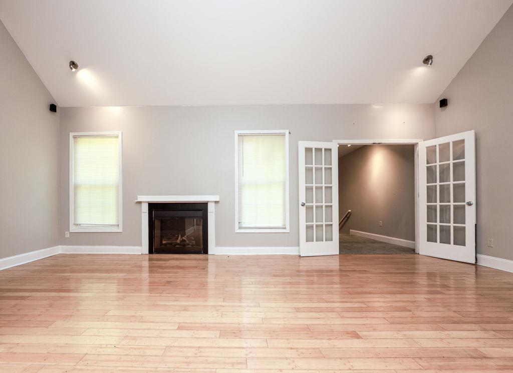 3873 King Edward Trail Southwest Atlanta, GA 30331 - Photo 8 of 29