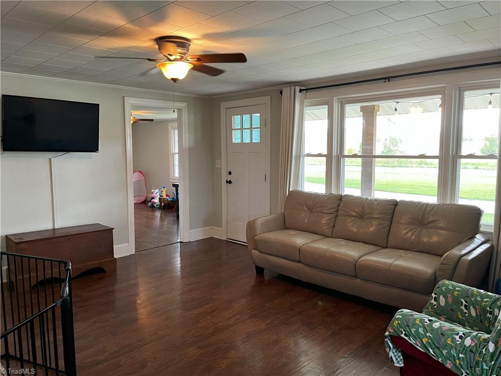 8915 New Hope Road Denton, NC 27239 - Photo 12 of 28 Gallery Image 12