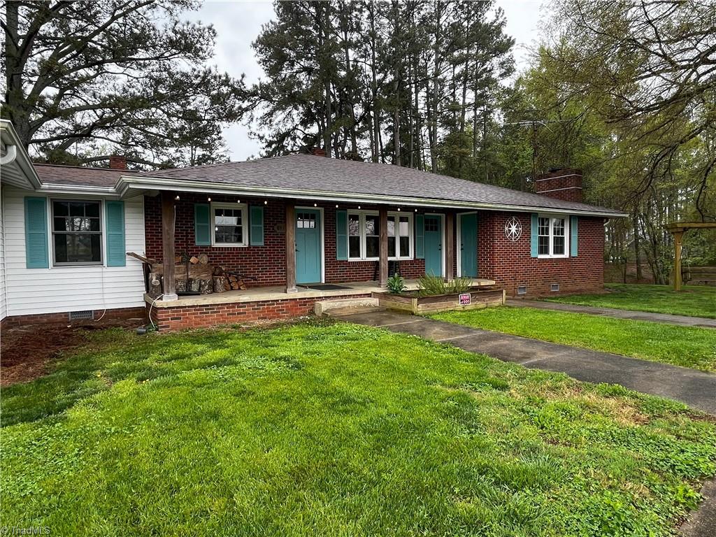 8915 New Hope Road Denton, NC 27239 - Photo 3 of 28 Gallery Image 3