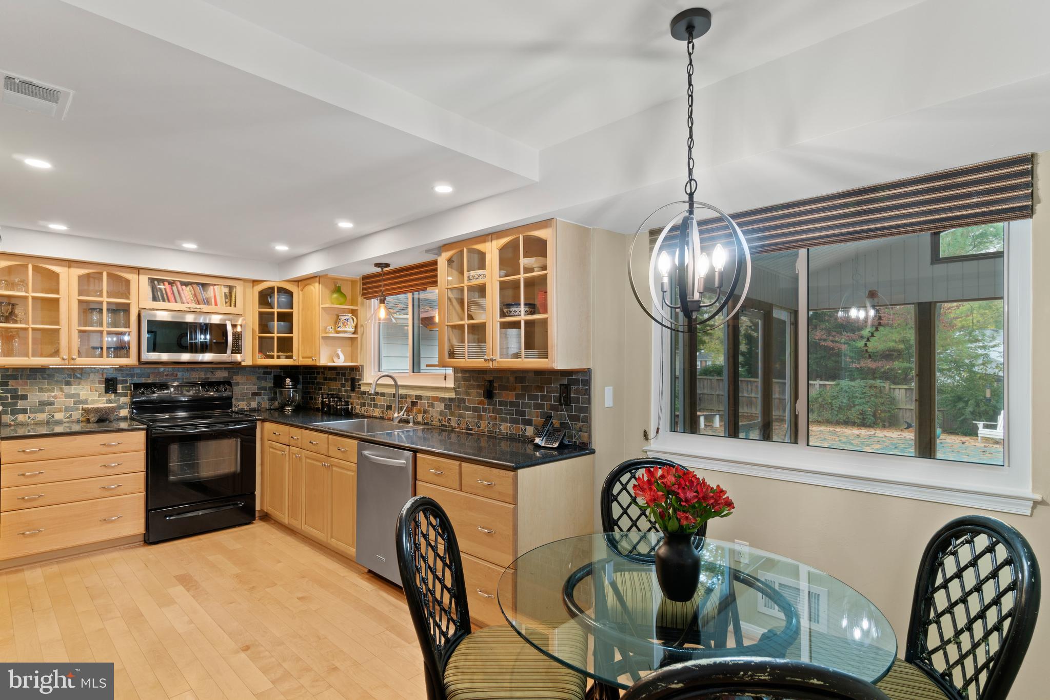 4250 Briars Road Olney, MD 20832 - Photo 12 of 39 Eat in kitchen