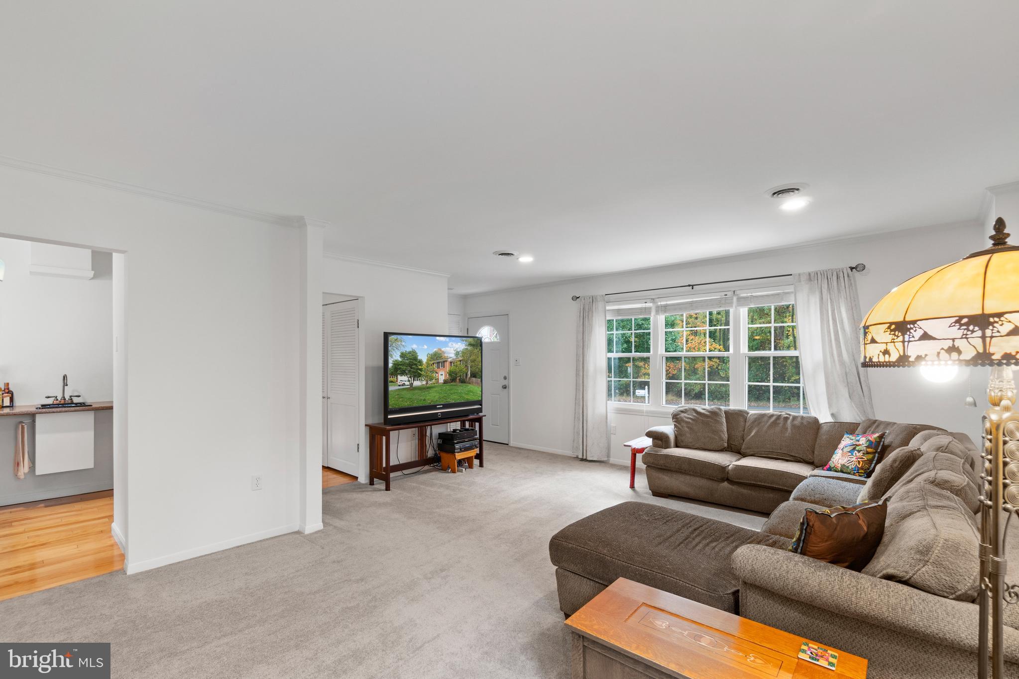 4250 Briars Road Olney, MD 20832 - Photo 16 of 39 In-law suite