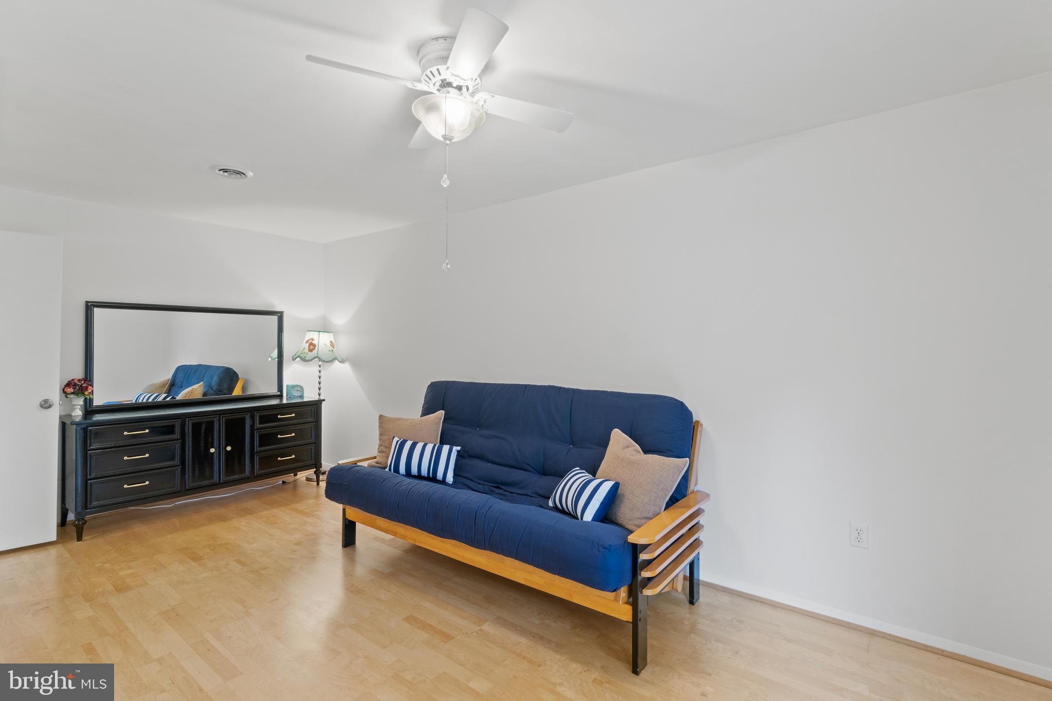 4250 Briars Road Olney, MD 20832 - Photo 18 of 39 In-law suite bedroom
