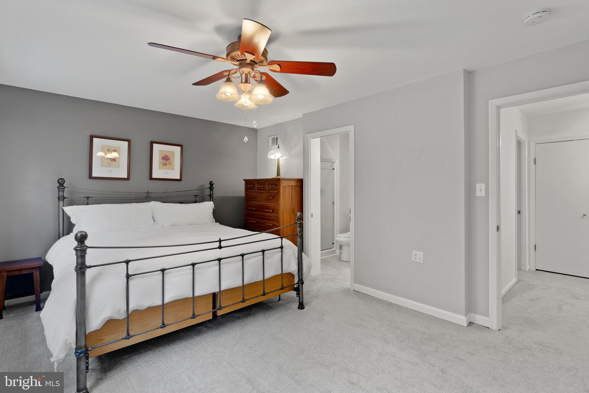 4250 Briars Road Olney, MD 20832 - Photo 21 of 39 Primary Bedroom