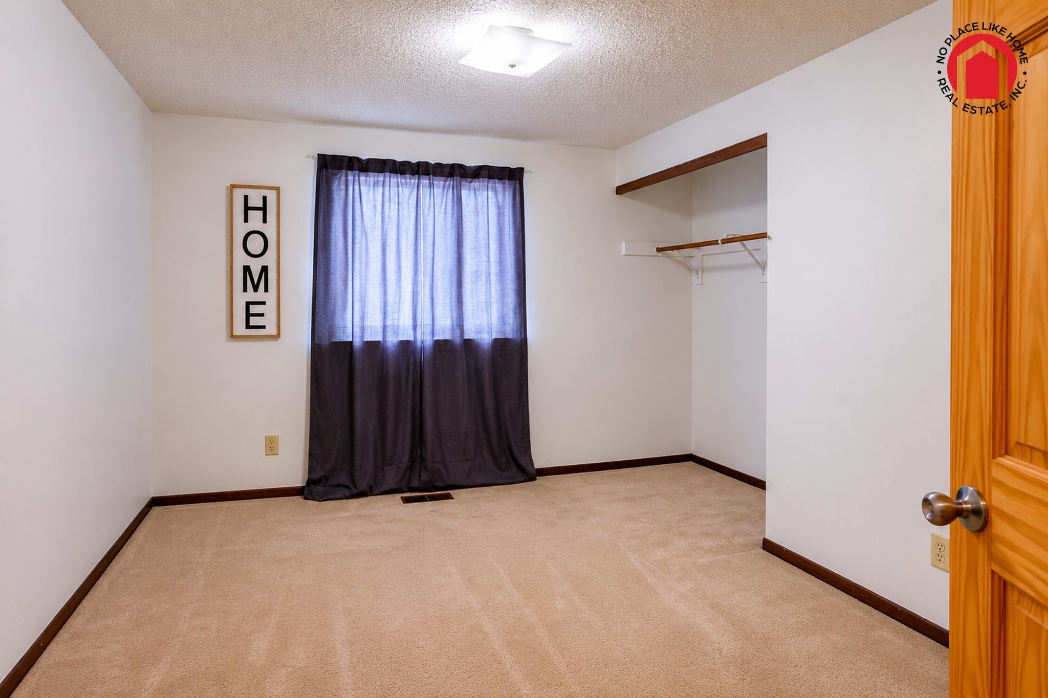 6567 Dee Lyle Circle Casper, WY 82604 - Photo 11 of 28