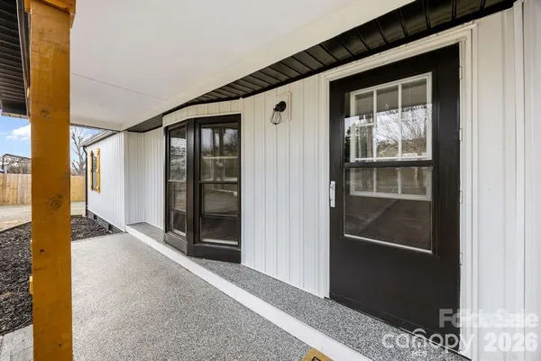 $2,100 | 1711 West C Street, Kannapolis, NC 28081