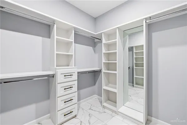 $279,000 | 2305 North Venice Drive, Edinburg, TX 78542