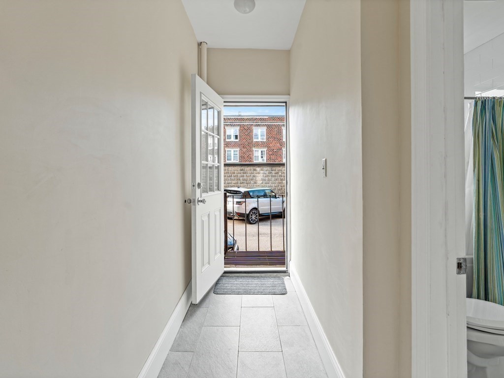 61 Thatcher Street, Unit 2 Brookline, MA 02446 - Photo 17 of 28