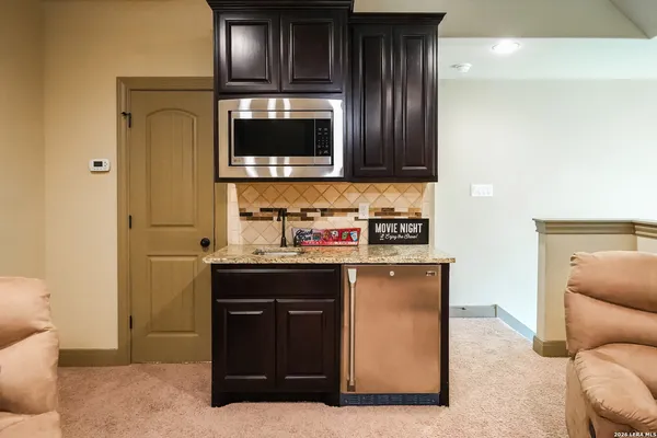 $4,300 | 5919 Dewdrop Lane, Converse, TX 78109