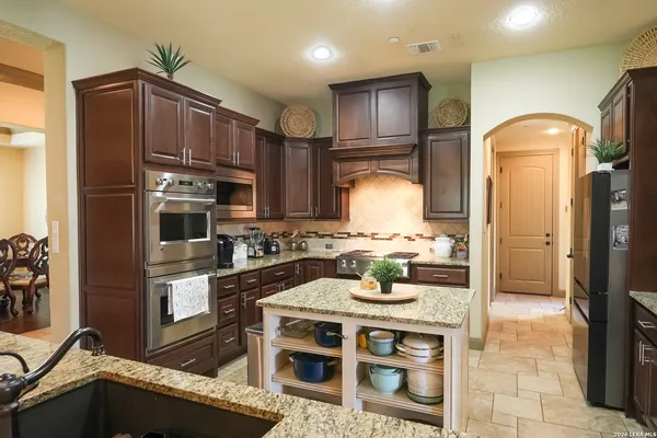 $4,300 | 5919 Dewdrop Lane, Converse, TX 78109