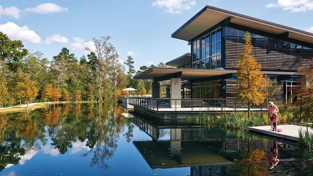 a view of a house with swimming pool