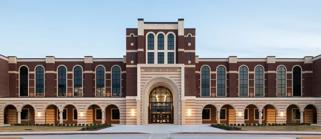 $1,030,000 | 3954 Kelley Pond Drive, Spring, TX 77386