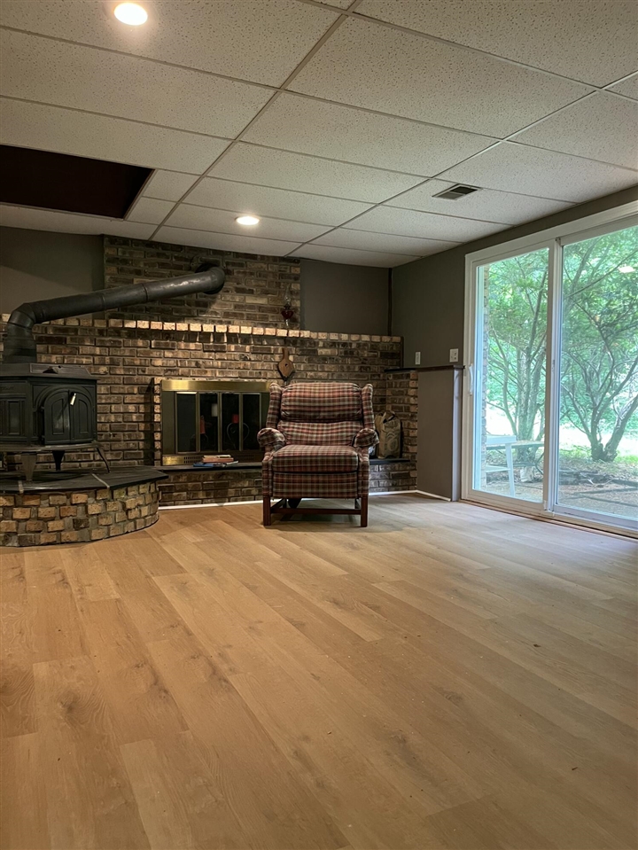 39 Judd Road Milan, MI 48160 - Photo 6 of 29