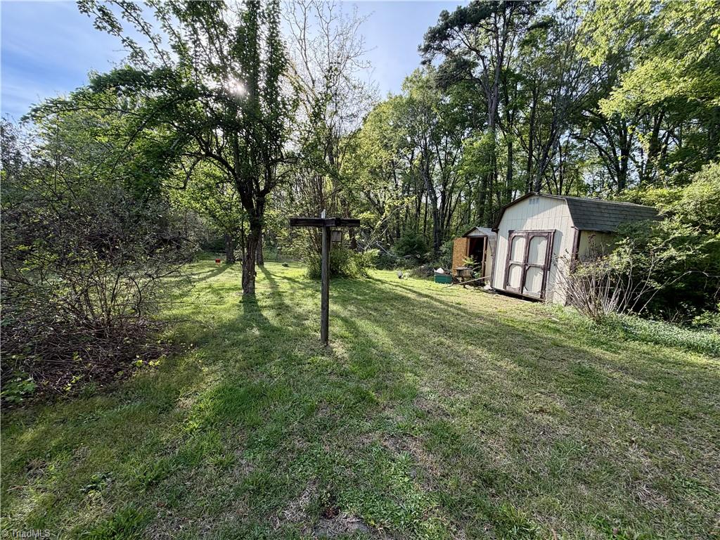 1210 Jackson Lake Road High Point, NC 27263 - Photo 29 of 34