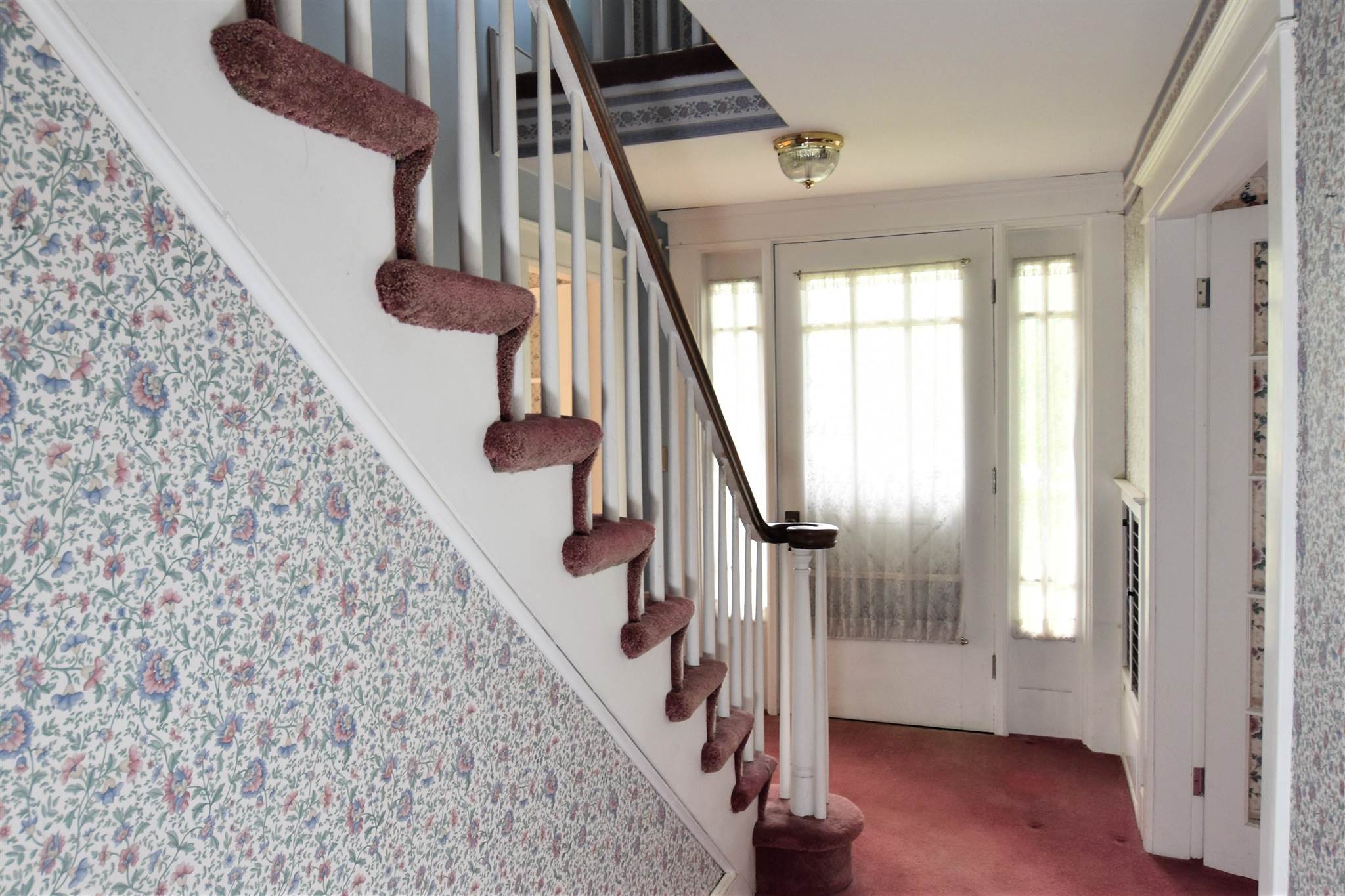 123 Franklin Street Rochester, NH 03867 - Photo 10 of 40