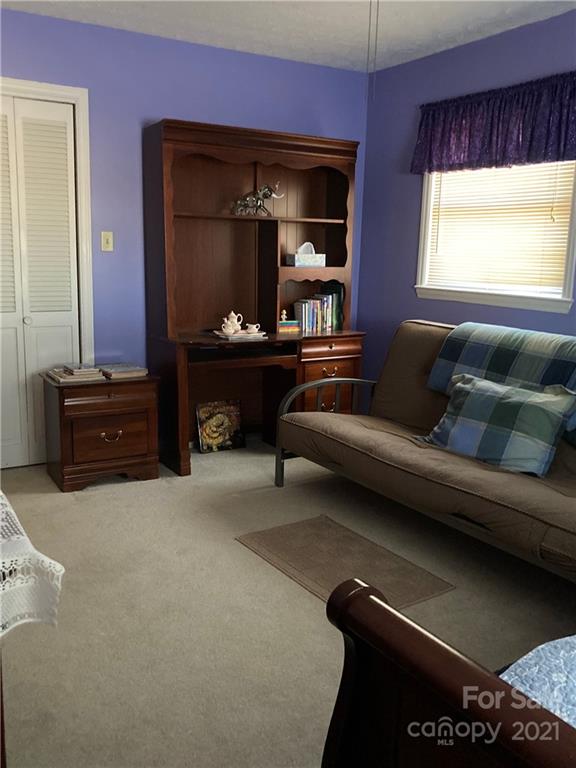 1396 Conley Road Morganton, NC 28655 - Photo 12 of 34 Gallery Image 12