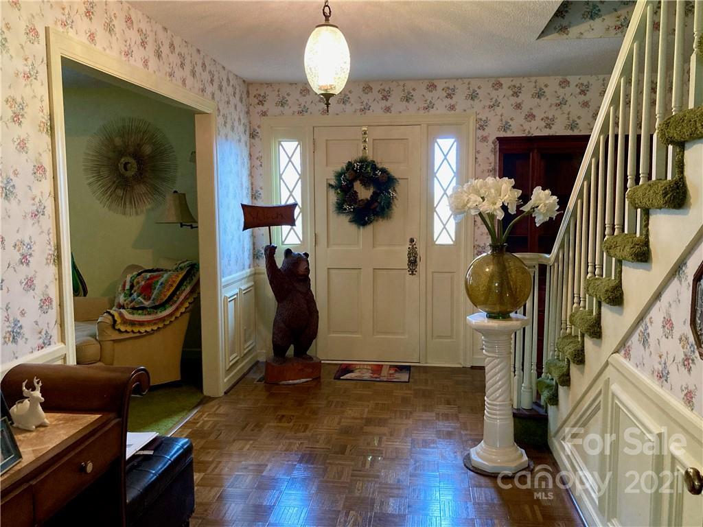 1396 Conley Road Morganton, NC 28655 - Photo 17 of 34 Gallery Image 17