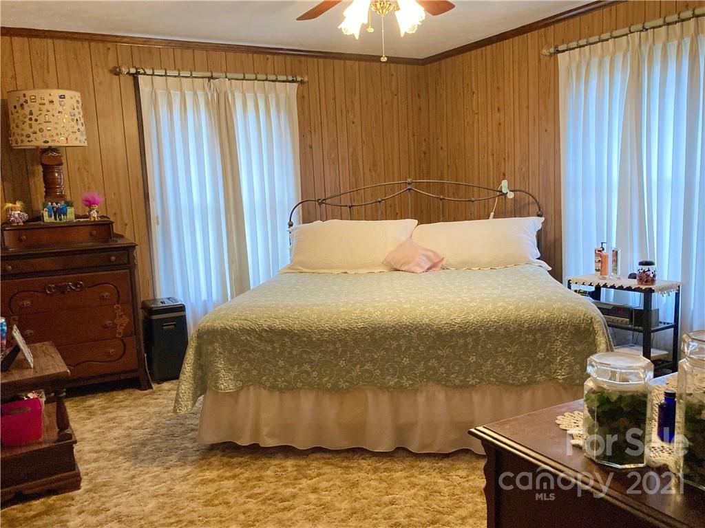 1396 Conley Road Morganton, NC 28655 - Photo 18 of 34 Gallery Image 18