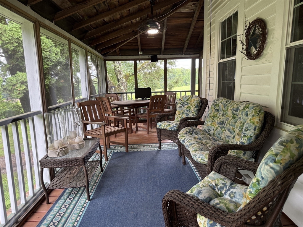 134 Barker Hill Road Townsend, MA 01469 - Photo 11 of 37