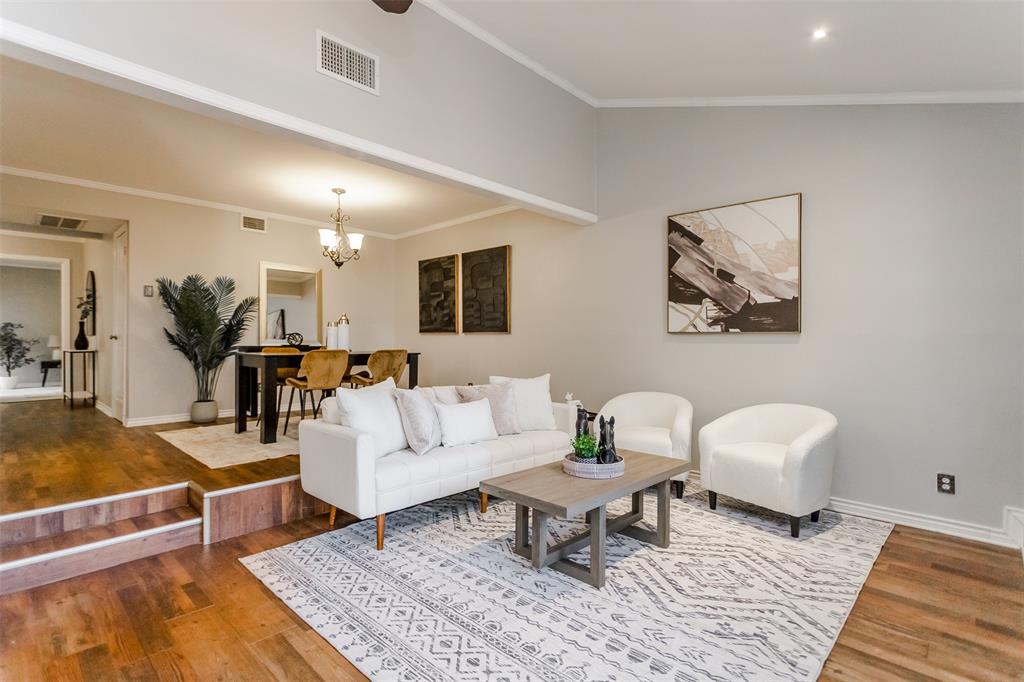 2706 Meadowstone Court Carrollton, TX 75006 - Photo 18 of 32