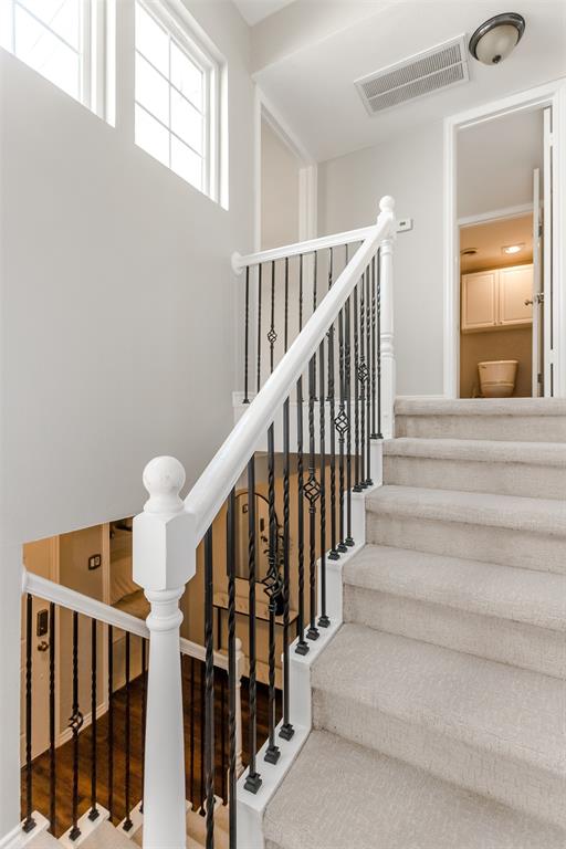 2706 Meadowstone Court Carrollton, TX 75006 - Photo 20 of 32