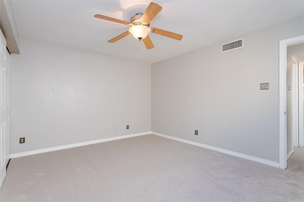 2706 Meadowstone Court Carrollton, TX 75006 - Photo 27 of 32