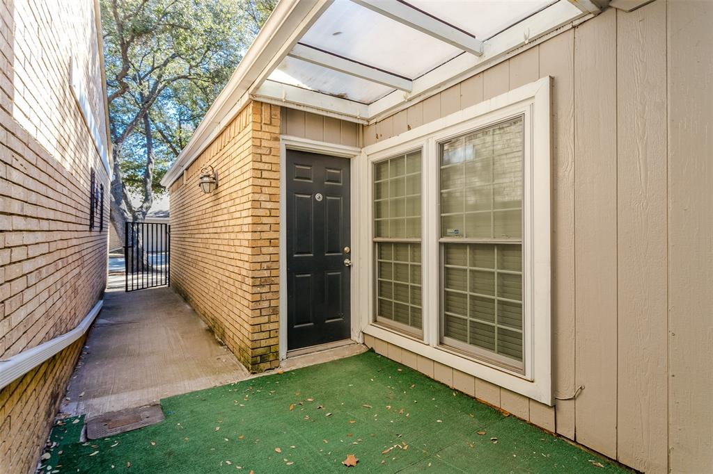 2706 Meadowstone Court Carrollton, TX 75006 - Photo 31 of 32